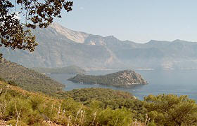 St. Nikolas Island - in der N&auml;he einer von Tahir's riesigen Oliven-G&auml;rten &copy; Regina F. Rau Germany